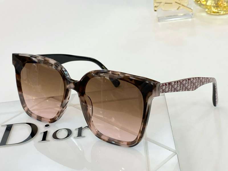 Picture of Dior Sunglasses _SKUfw56614892fw